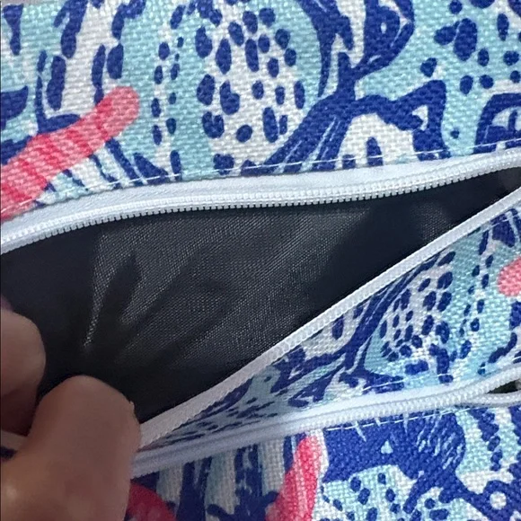 NWT tropical print crossbody bag - Picture 4 of 8